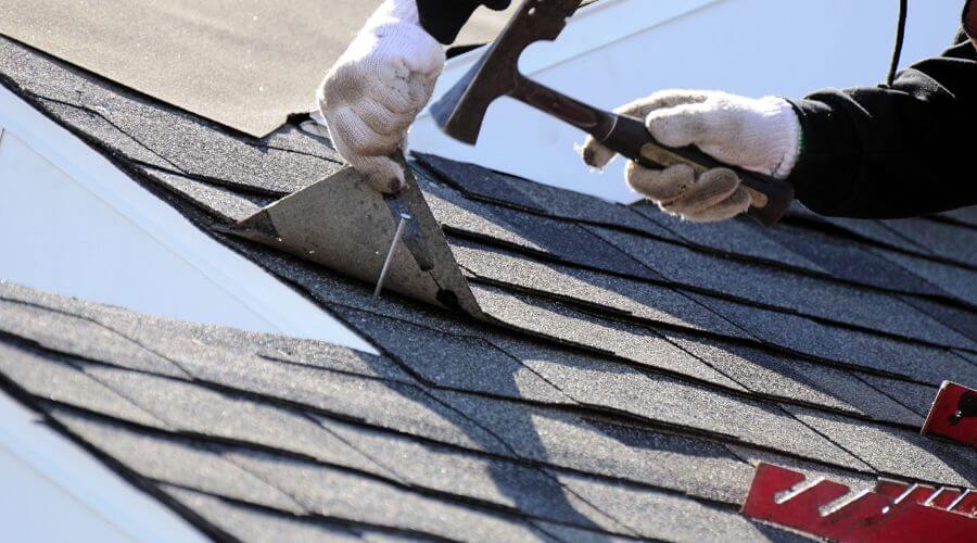 Expert Emergency Roof Repairs services in Verona Beach, NY